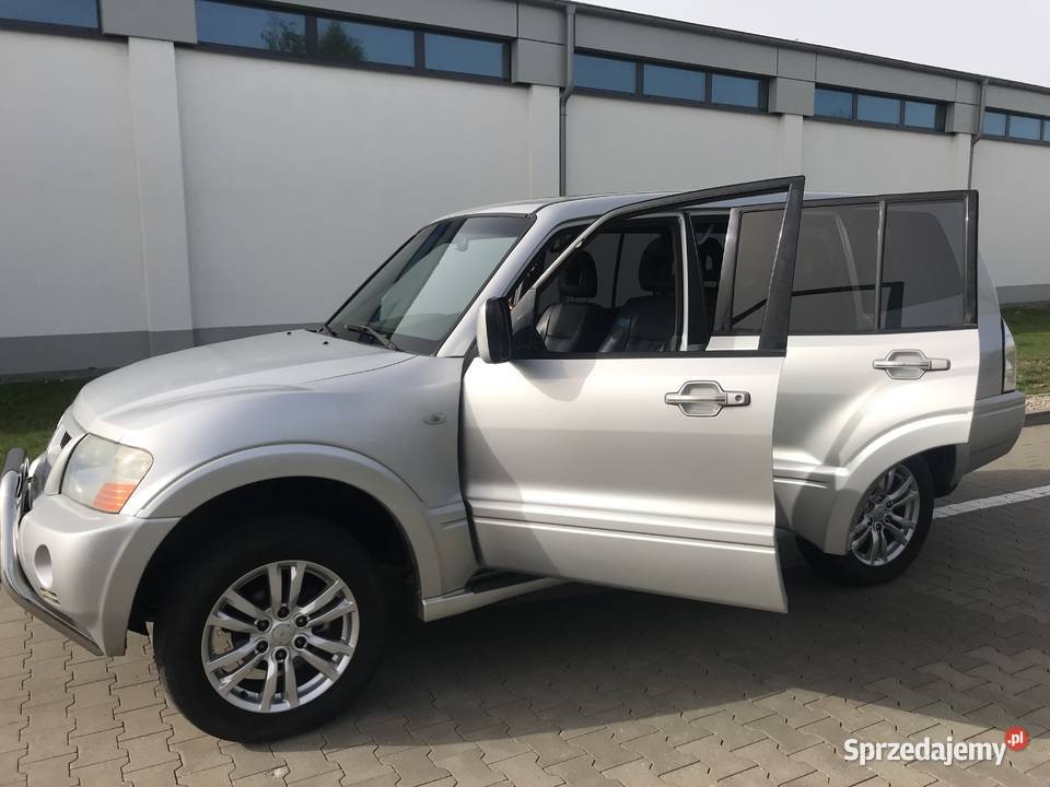 Mitsubishi Pajero 32 DID z salonu maksymalne Warszawa