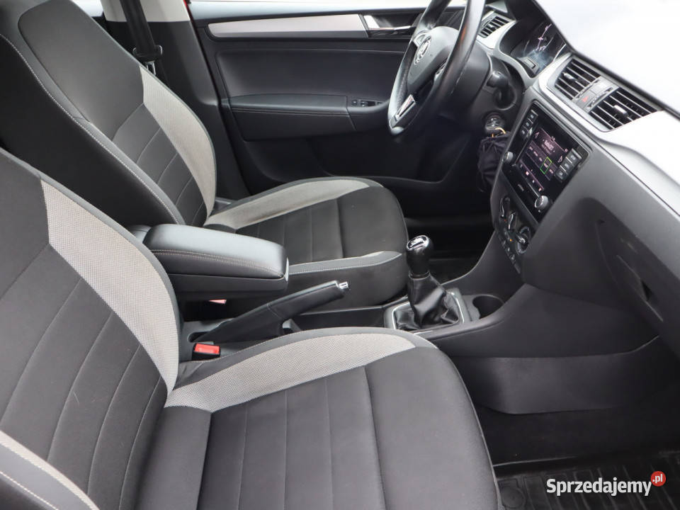 Skoda Rapid 10 TSI 137728km Katowice