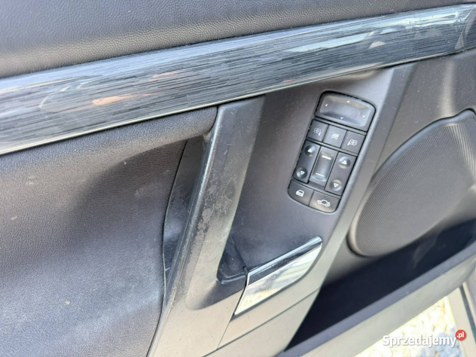 Opel Vectra 19 CDTI 120 Tempomat klimatyzacja ASR (kontrola trakcji)