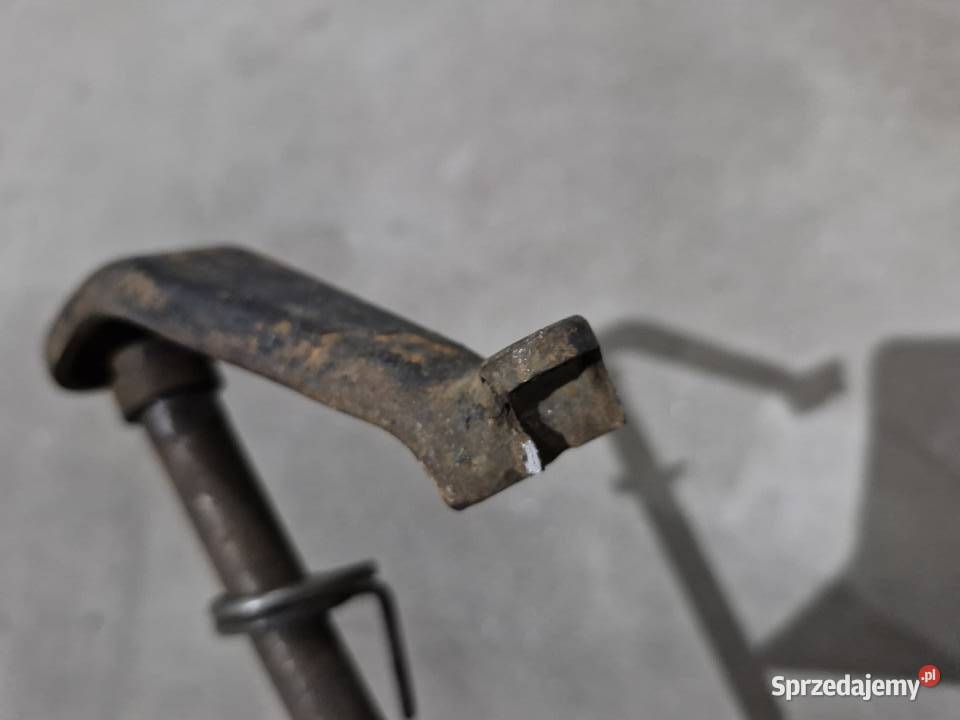 Junak M10 oś hamulca tył Grodzisk Mazowiecki