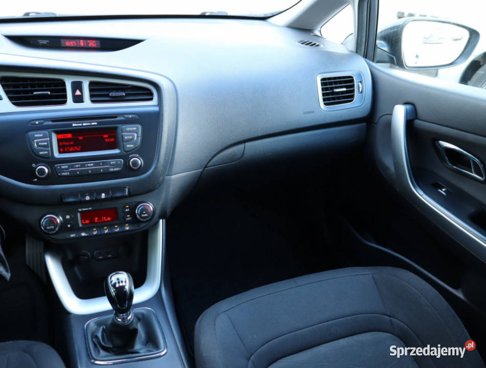 Kia Ceed 16 GDI autoalarm Piaseczno