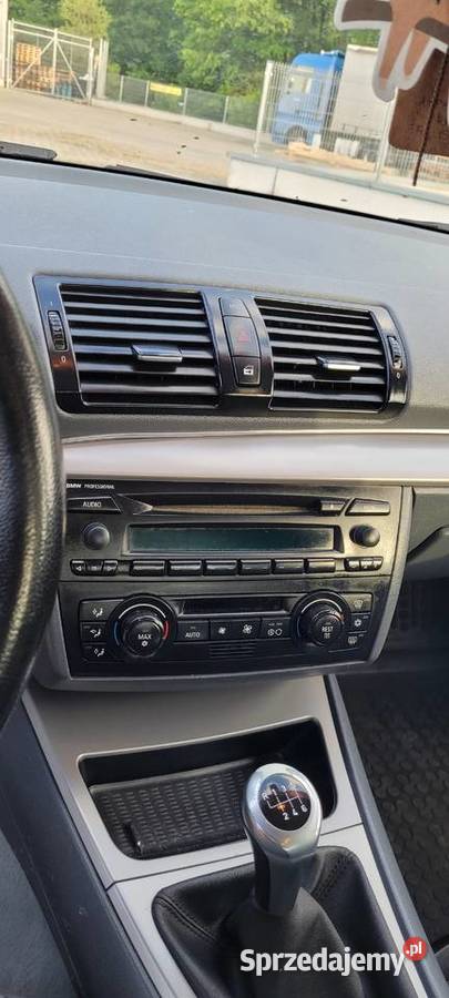 BMW E87 120i 2004 manualna