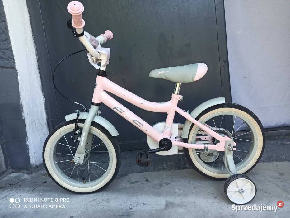 Rowerek Dzieciecy 14 Kółka Boczne Praktycznie Dziecięce Wieliczka sprzedam