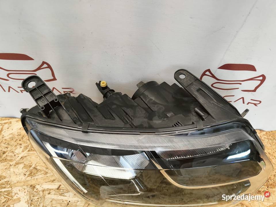 Lampa Prawy Przód Dacia Duster II 260101133R osobowe Pleszew
