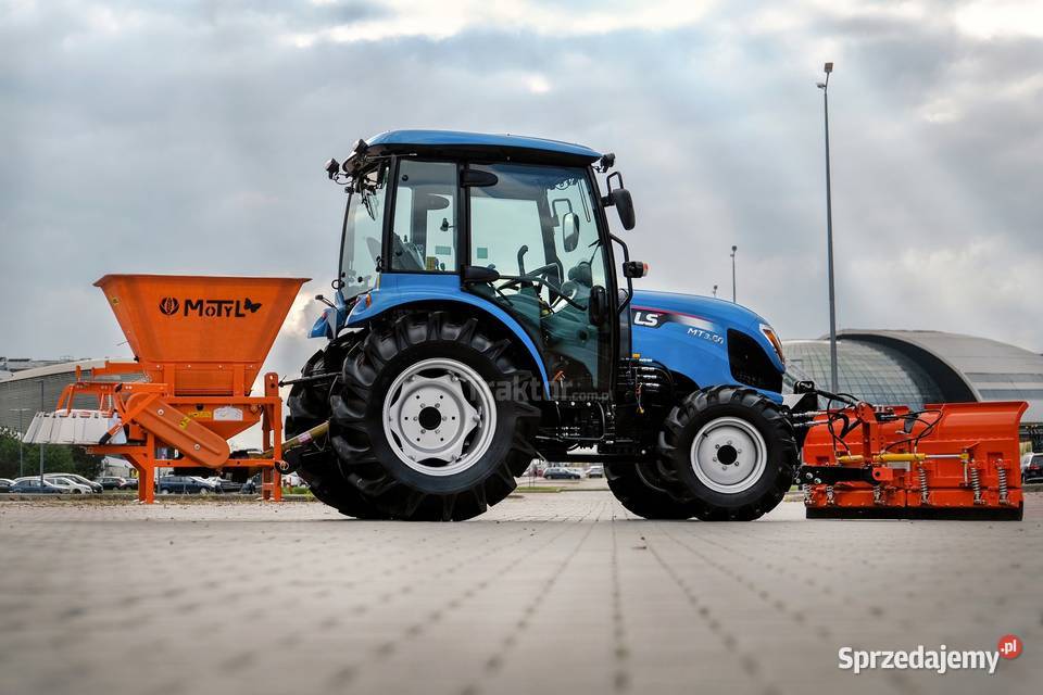LS Tractor MT360 MEC 4x4 57 CAB Pług do śniegu