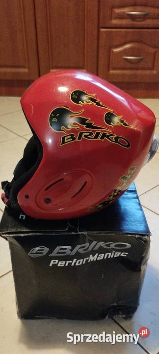 Kask narciarski BRIKO Piaseczno