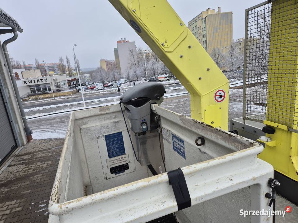 Kosz izolowany do podnośnika WUMAG BISON Wałbrzych sprzedam