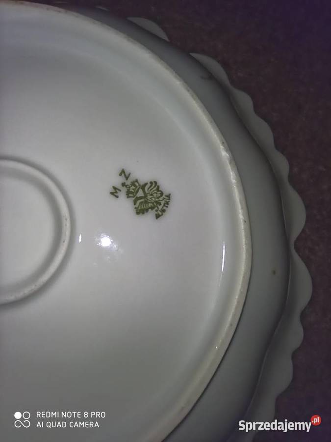 Porcelanowa misa z winogromi
Z 6 miseczkami Gdańsk sprzedam