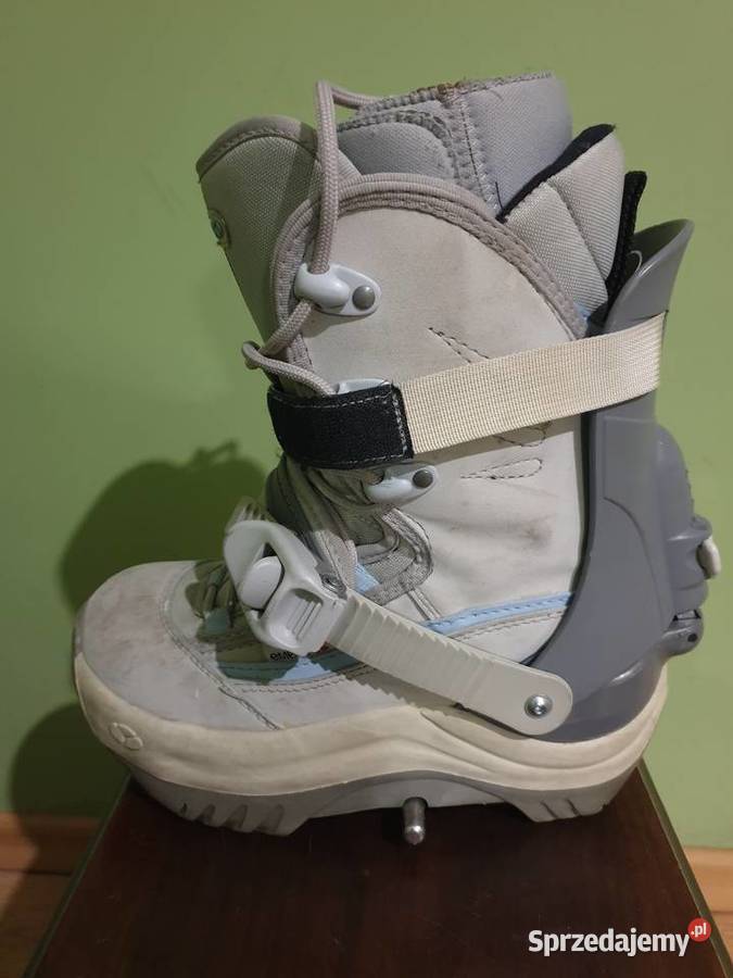 Deska Burton Punch 130 wiązania stepin SIS buty Mostki