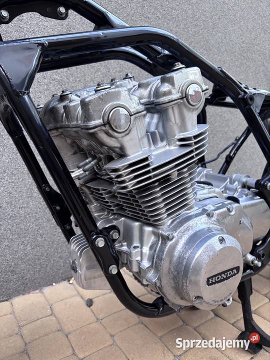 CB750C CB750 RC01 RC04 RC06 silnik 22850 Białystok sprzedam