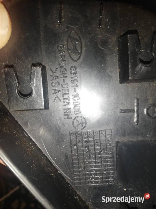 TRÓJKĄT ZAŚLEPKA BŁOTNIKA PRAWA HYUNDAI GETZ osobowe Ostrów Wielkopolski