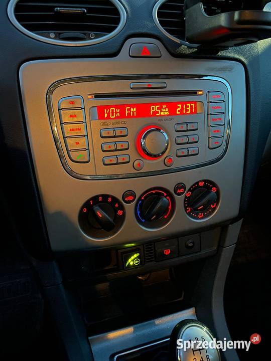 Ford focus mk2 lift kombi nieuszkodzony Rumia