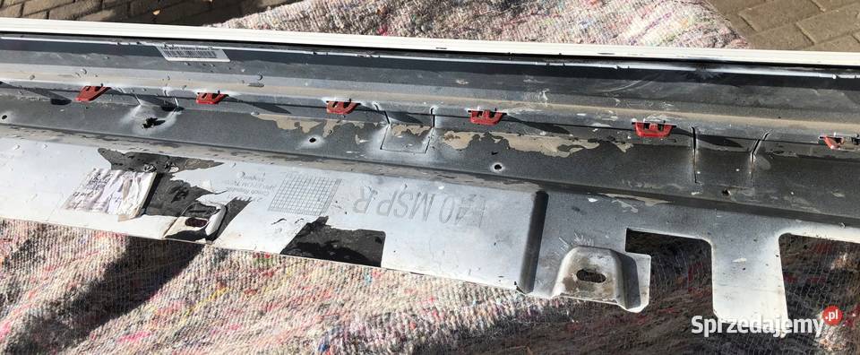 PRÓG LISTWA PROGOWA PRAWA 128ti F40 MPAKIET 19 Mirsk