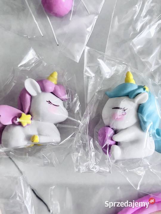 Śliczny zestaw na tort urodzinowy Dwa jednorożce