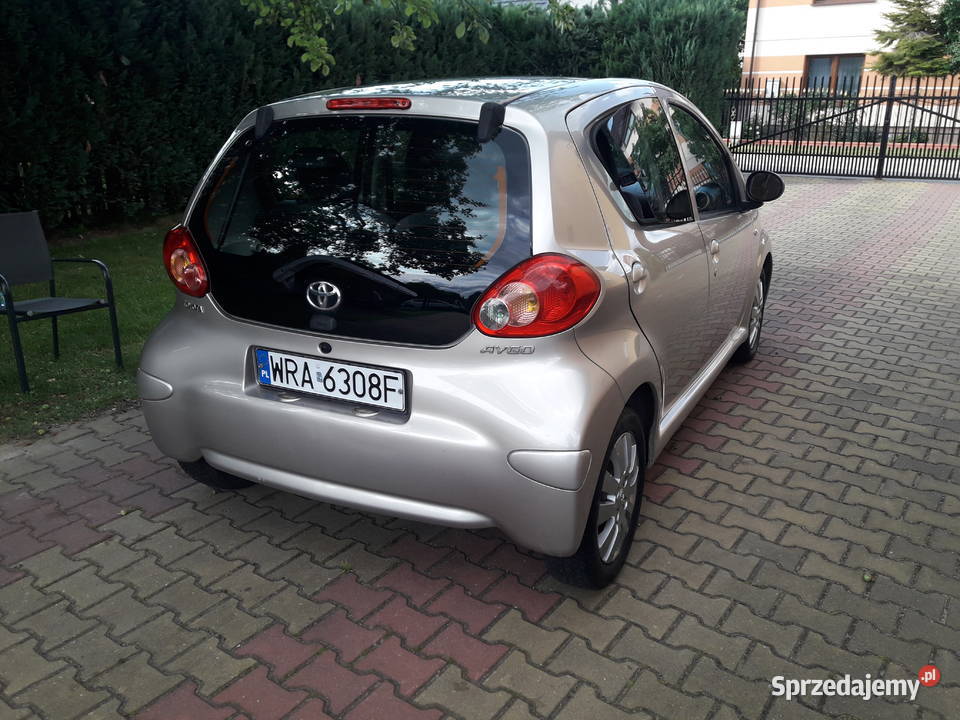 TOYOTA AYGO 10VV T Klima 5 d sprowadzony mazowieckie Iłża sprzedam