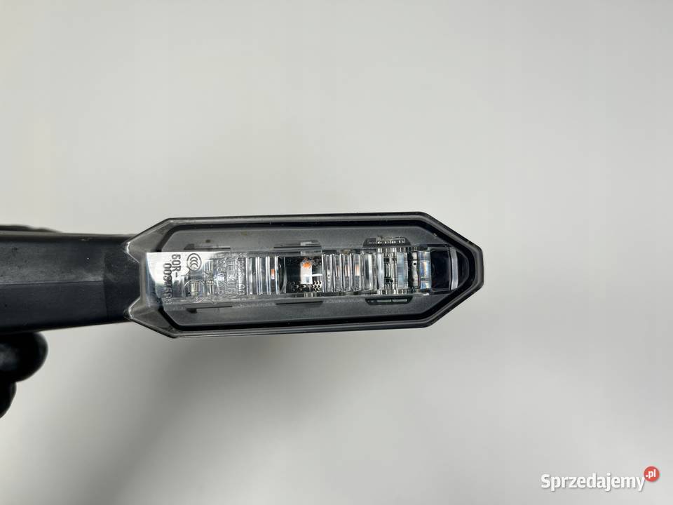 KAWASAKI Z 900 ZR900 2025 Kierunkowskaz prawy Łobżenica
