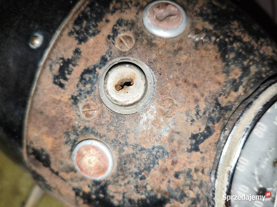 Lampa przednia z instalacją elektryczną M72 sprzedam