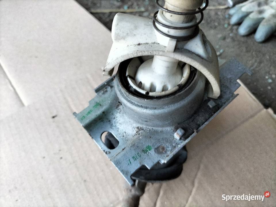 AUDI 80 B4 80B4 DGĄŻEK LEWAREK ZMIANY BIEGÓW osobowe Kamień-Kolonia