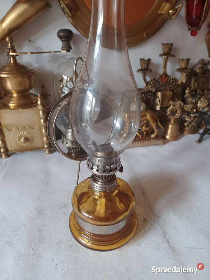 Piękna lampa naftowa PRL Kolekcja Poznań