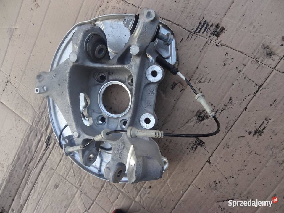 ZWROTNICA PRAWY TYŁ BMW G30 G31 6866334 6861802