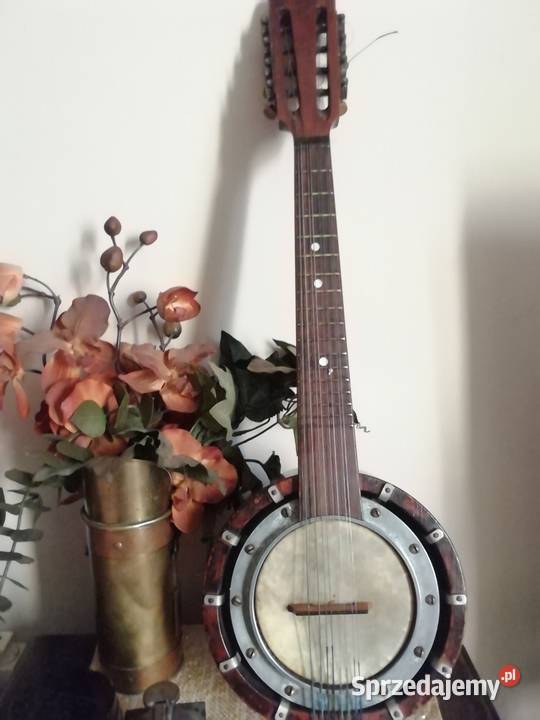 Stare instrumenty muzyczne z lat 40 tych Kraków