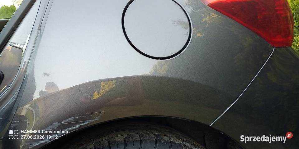 Auris LIFT 18 benzyna 147 Szwajcar lekko Pilawa