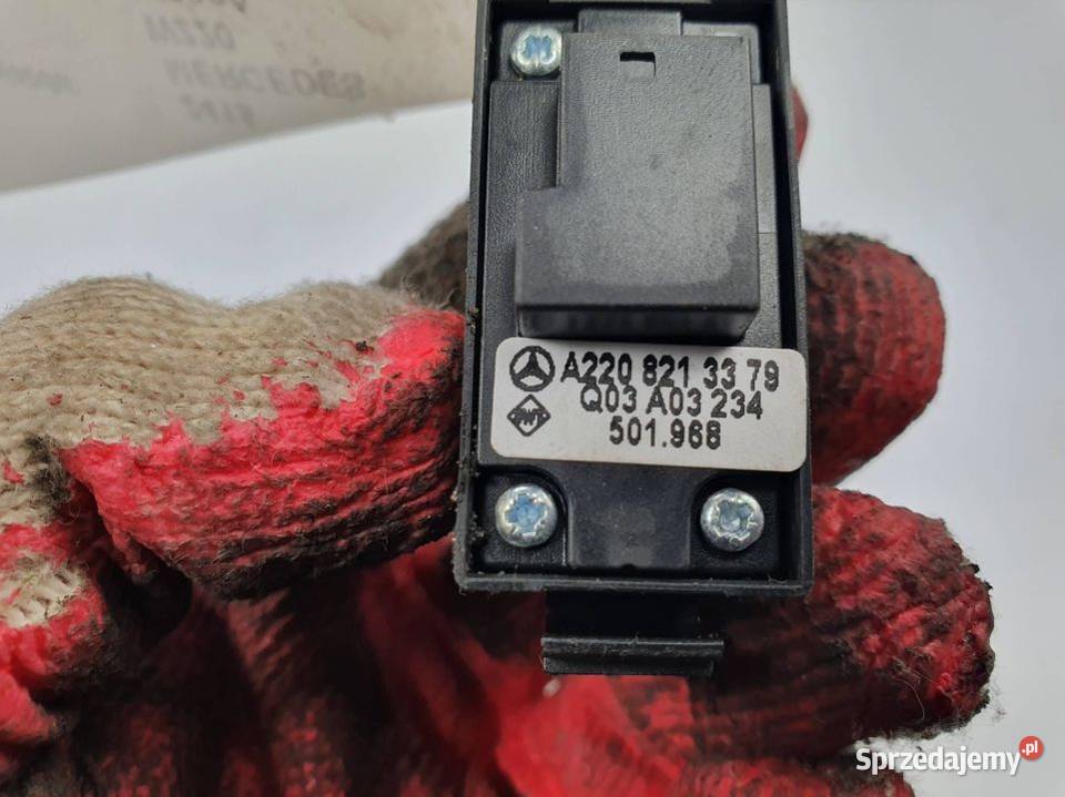 PRZYCISK MERCEDES W220 A2208213379 osobowe Lipno sprzedam