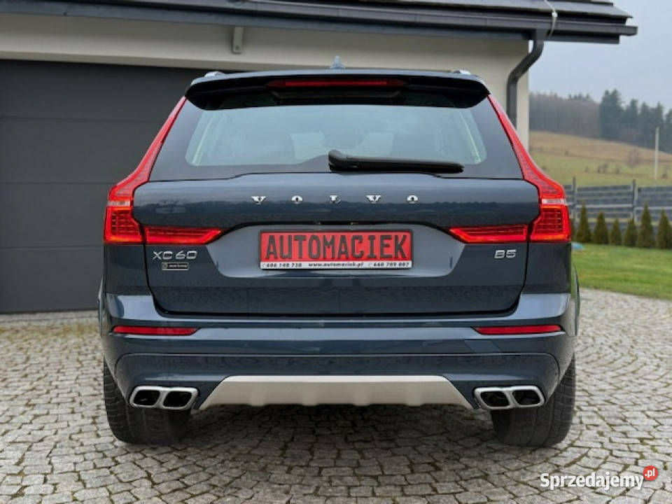Volvo XC 60 B5 BENZYNA BUSINESS KAMERY 360 BLISY garażowany Samochody osobowe Kamienna Góra