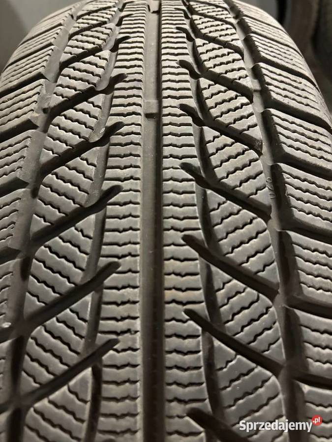 Opony zimowe Goodride 215 60 R17 Samochodowe Samochodowe Warszawa