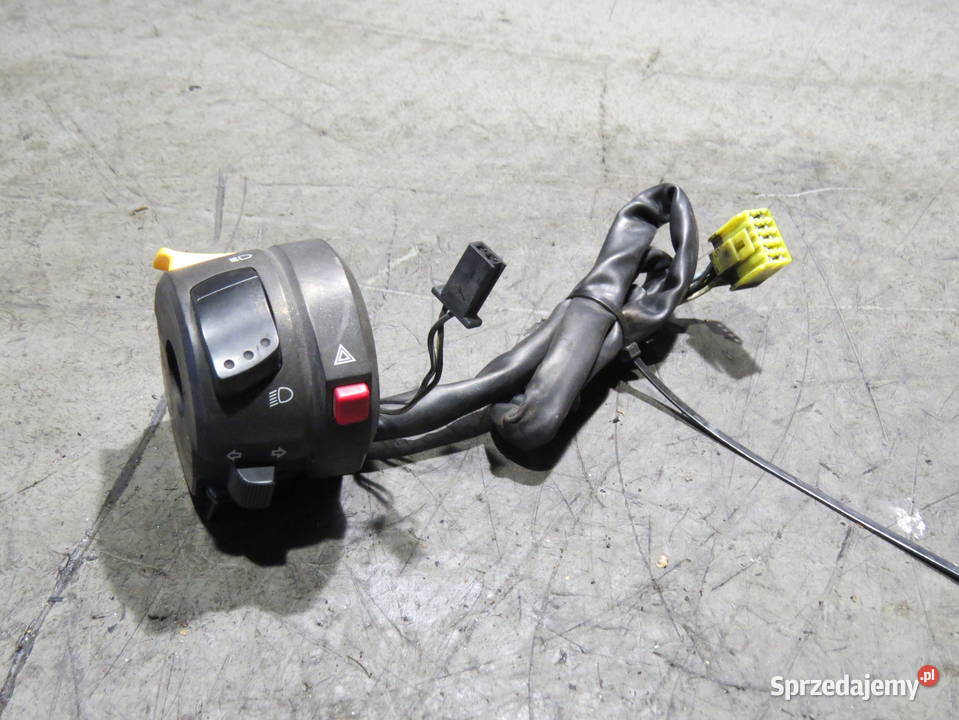 SUZUKI GSR 600 GSR600 K10 PRZEŁĄCZNIK MANETKA sprzedam