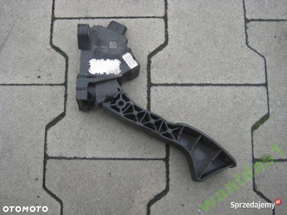 TOYOTA AURIS 18B POTENCJOMETR GAZU 7811002012 osobowe wielkopolskie Rakoniewice