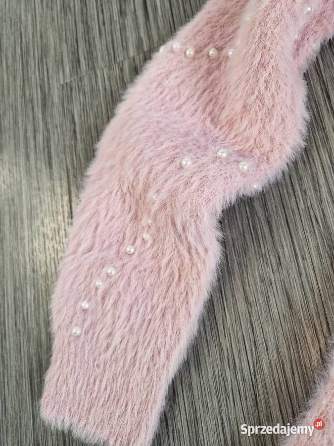 Sweter w pudrowym rózu Swetry i golfy