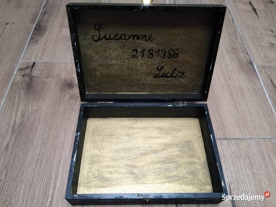 Ręcznie malowana drewniana szkatułka Nowa Karczma