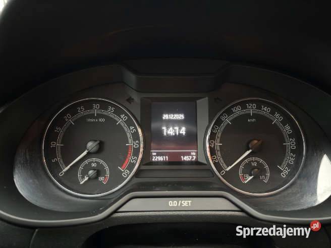 SKODA OCTAVIA 2019 159800 ccm 115 Warszawa