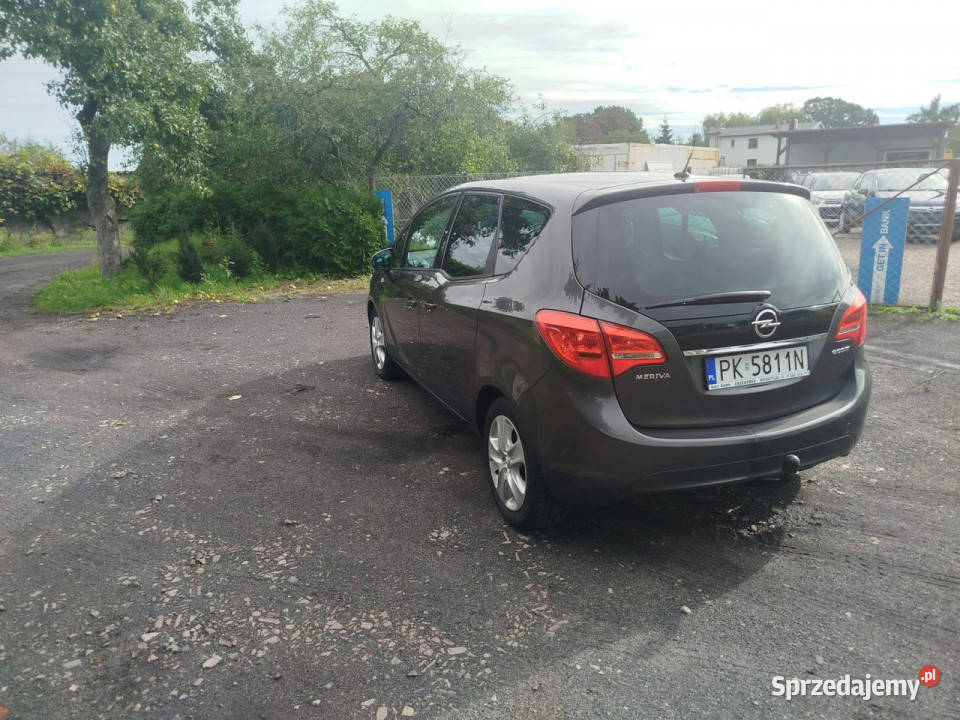 Opel Meriva II 2010 Rok produkcji 2011 wielkopolskie Jarocin sprzedam