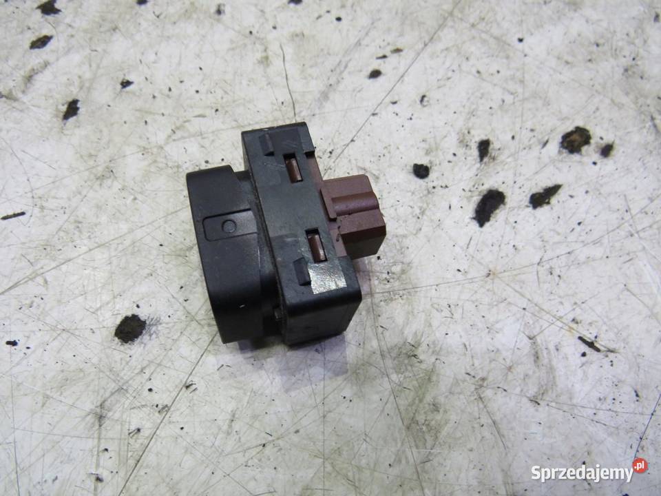 PRZYCISK BLOKADY DRZWI RENEGADE