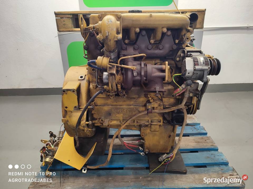 Silnik Caterpillar 3054 DIT