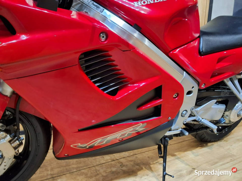 Honda VFR ZADBANY BŁYSZCZY technicznie super zarejestrowany w Polsce