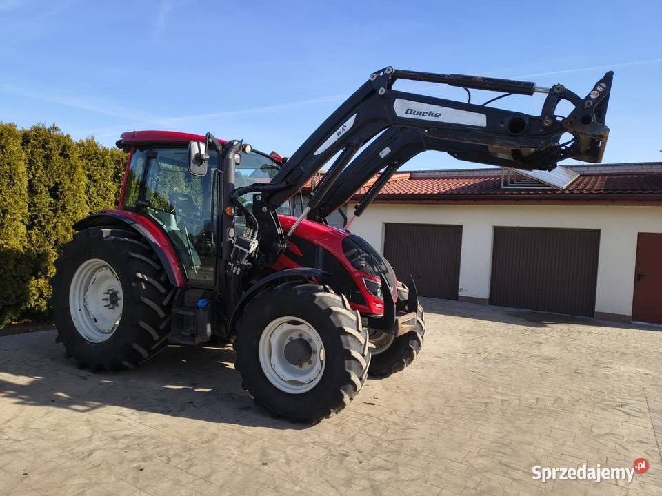 Valtra A134 z ładowaczem Skrzynia biegów Manualna