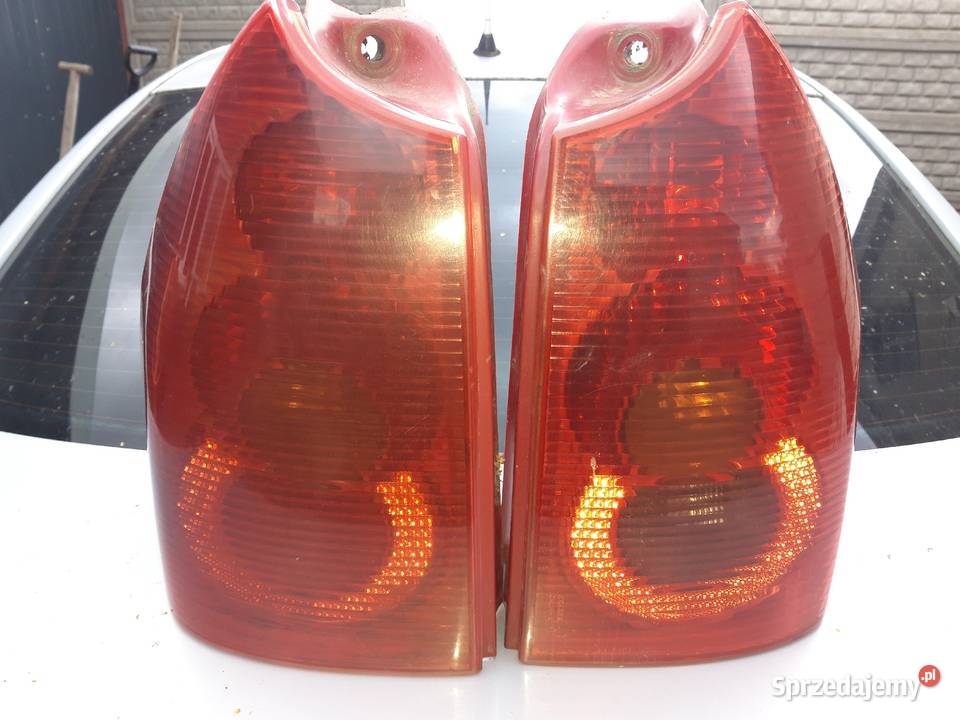 Lampy tylne 307sw 2004r kujawsko-pomorskie Choceń