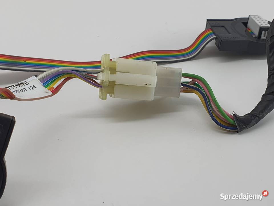 WIAZKA TASMA ZLACZE AKUMULATORA PEUGEOT Wiązki elektryczne