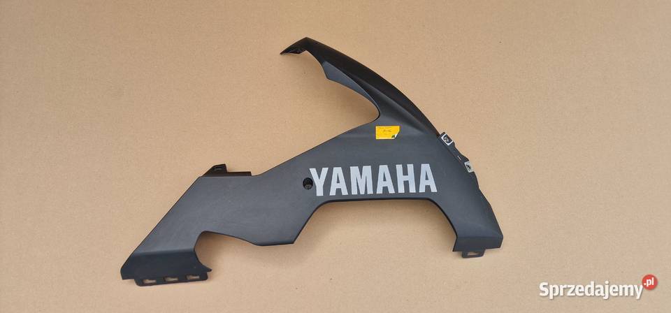 YAMAHA R1 RN12 PŁUG BOCZEK OWIEWKA PRAWA Bieleń