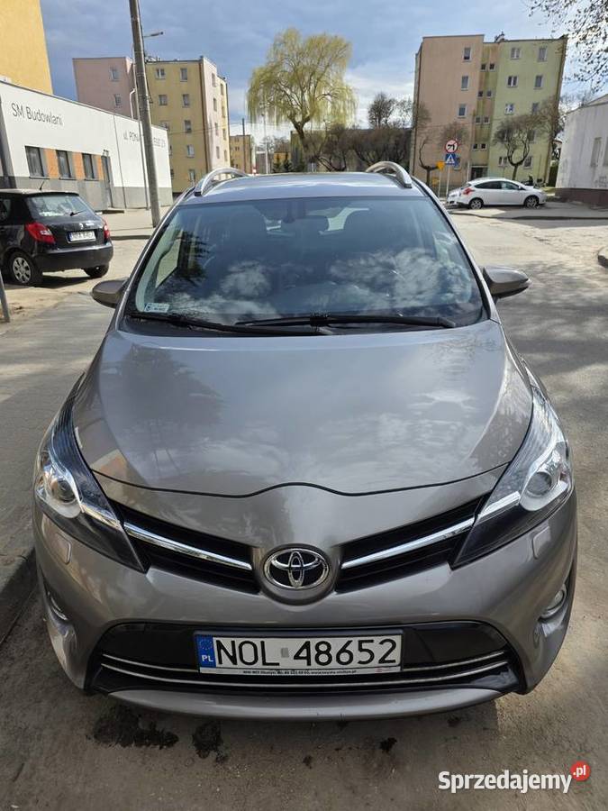 Sprzedam Toyota Verso 18 benzyna 7osobowa I Bartoszyce