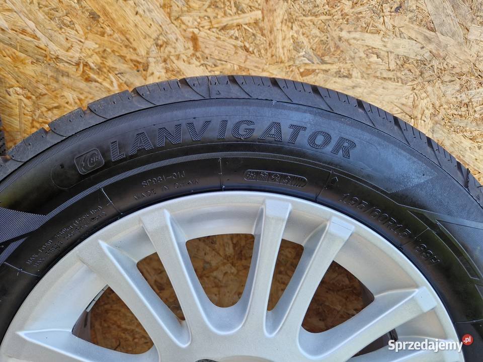 VOLVO FELGI ALUMINIOWE ET44 6Jx15 4X108 OPONY Słowikowo sprzedam