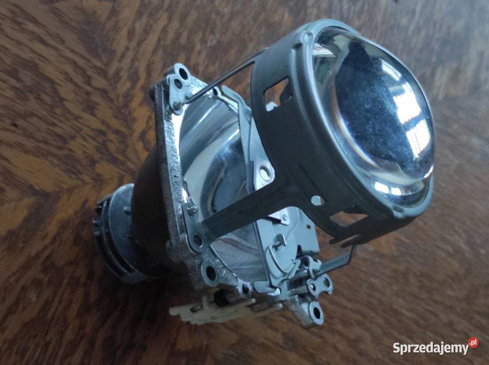 bi xenon lampa soczewka odbłyśnik lampy bmw audi osobowe Pozostałe świętokrzyskie
