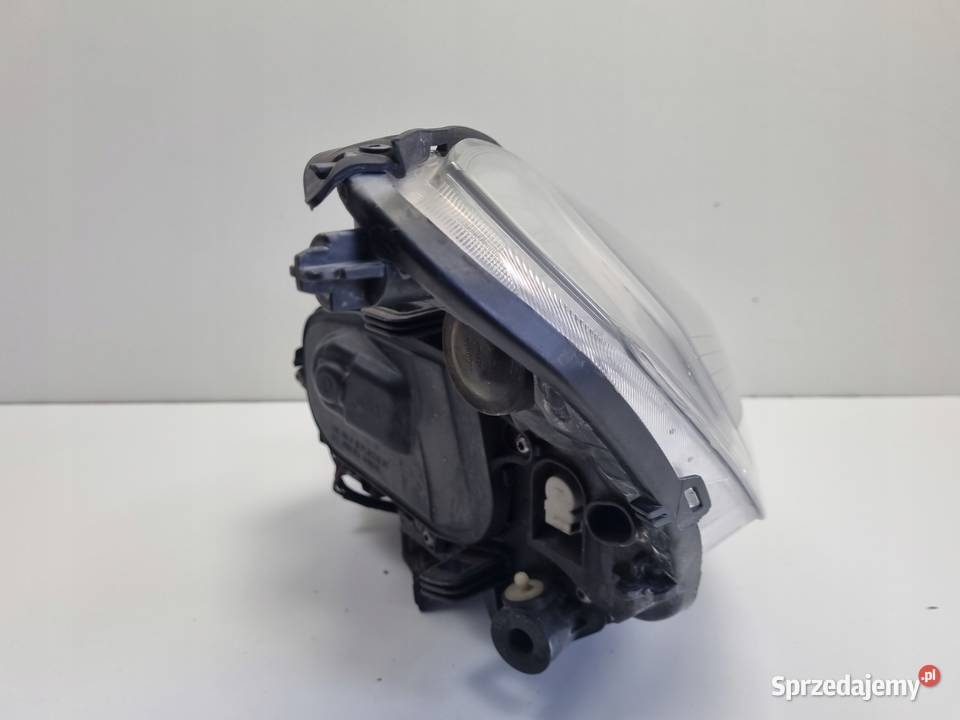 LAMPA PRAWA Volvo V60 S60 II PRZEDNIA prawy Rudka