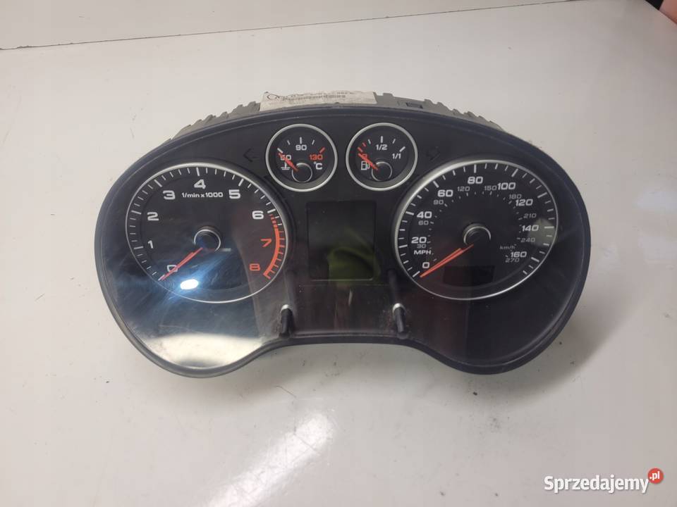 LICZNIK ZEGARY AUDI A3 8P LIFT 8P0920982E UK Wyposażenie wnętrza