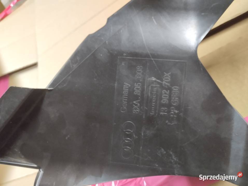 Mocowanie lampy Audi A1 prawe osobowe łódzkie Piotrków Trybunalski sprzedam