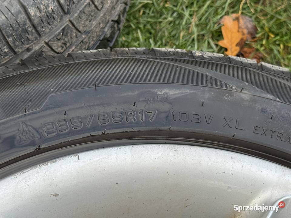 Felgi 17 5x120 726 BMW opony 235 55 17 2024 Tokarówka