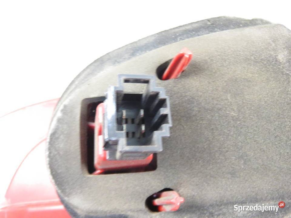 LAMPA LEWA TYLNA AUDI Q7 4L 4L0945093F osobowe małopolskie